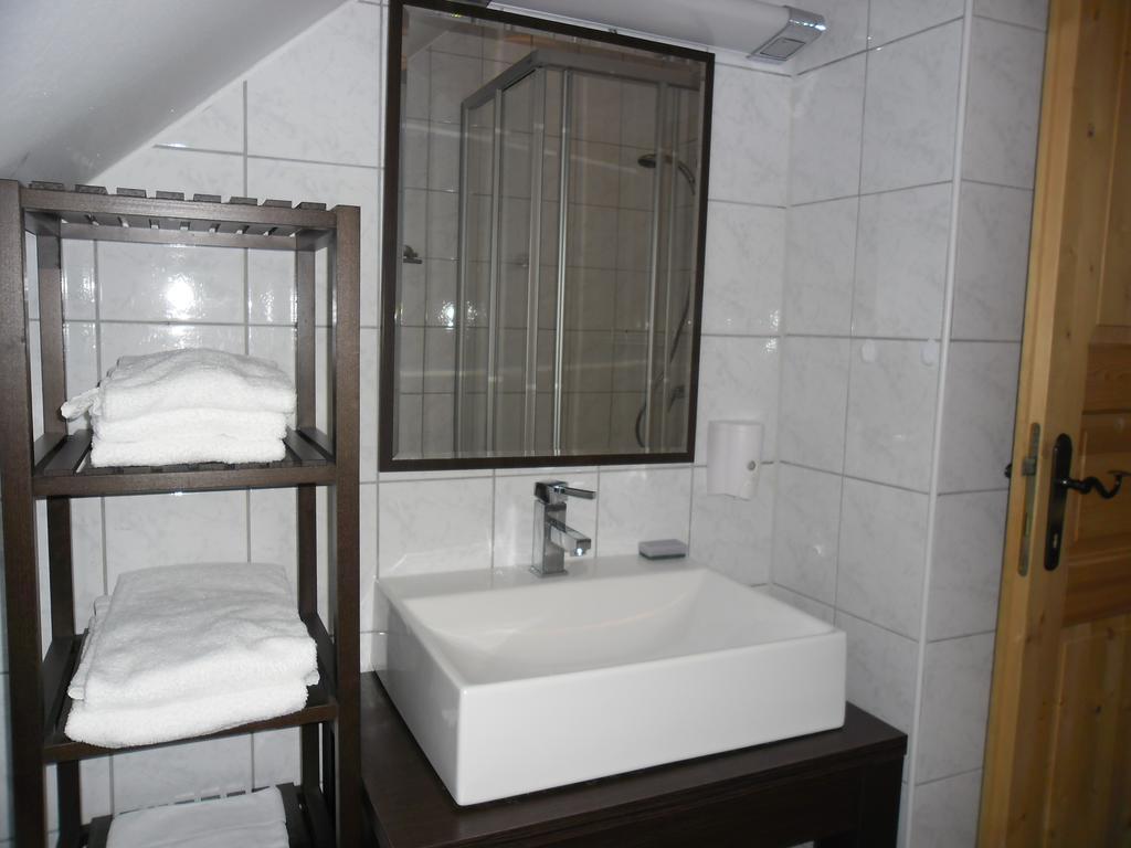 Familienappartement Oetscherbaer Лакенхоф Стая снимка